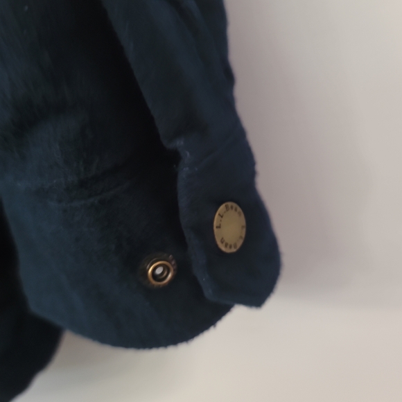 LL Bean Men's Flannel-Lined Hurricane Shirt - Picture 8 of 8